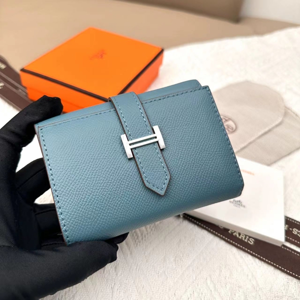 エルメス財布コピー側面デザイン